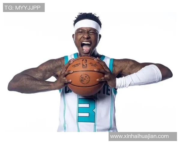 特里罗齐尔的篮球之路:从新秀到明星球员的成长历程与挑战 特里罗齐尔的篮球之路:从新秀到明星球员的成长历程与挑战